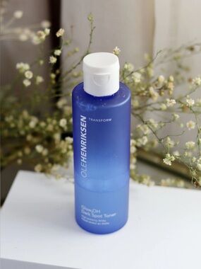 Ole Henriksen Glow2OH Dark Spot Toner - Blue Bottle 65ml